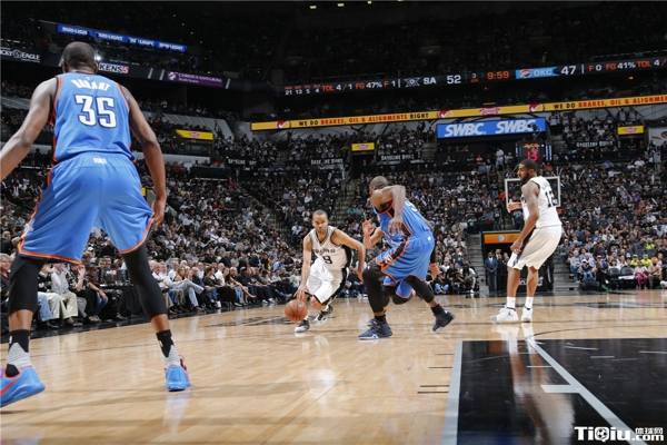 密山運動木地板施工