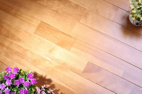 南宮運(yùn)動(dòng)木地板價(jià)格