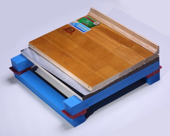 瑞昌運(yùn)動木地板施工